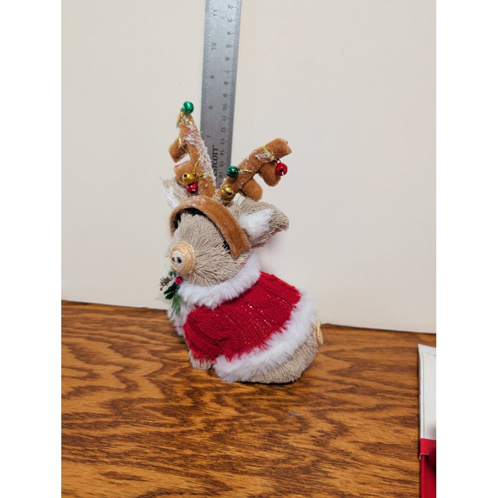 Christmas pig